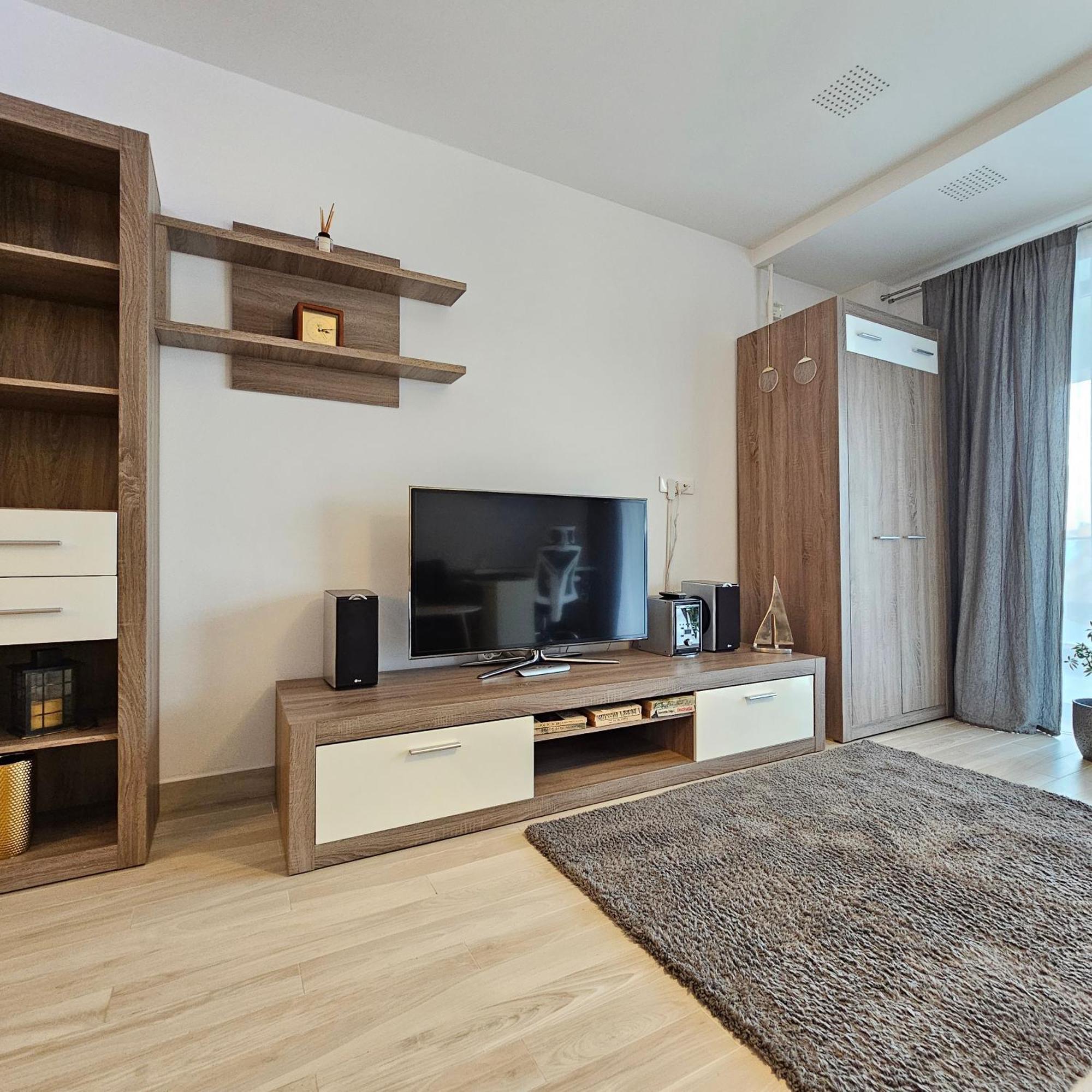 Central District Cuza 99 Apartment Boekarest Buitenkant foto