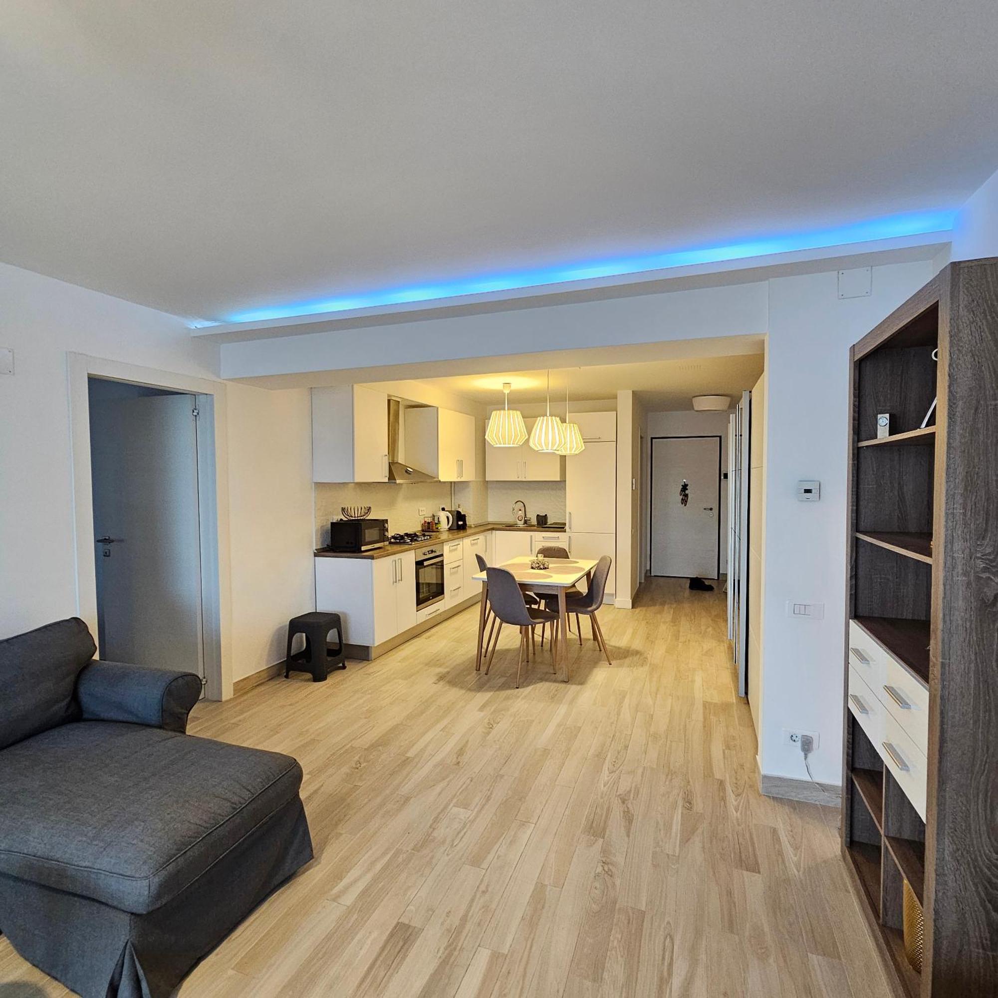 Central District Cuza 99 Apartment Boekarest Buitenkant foto