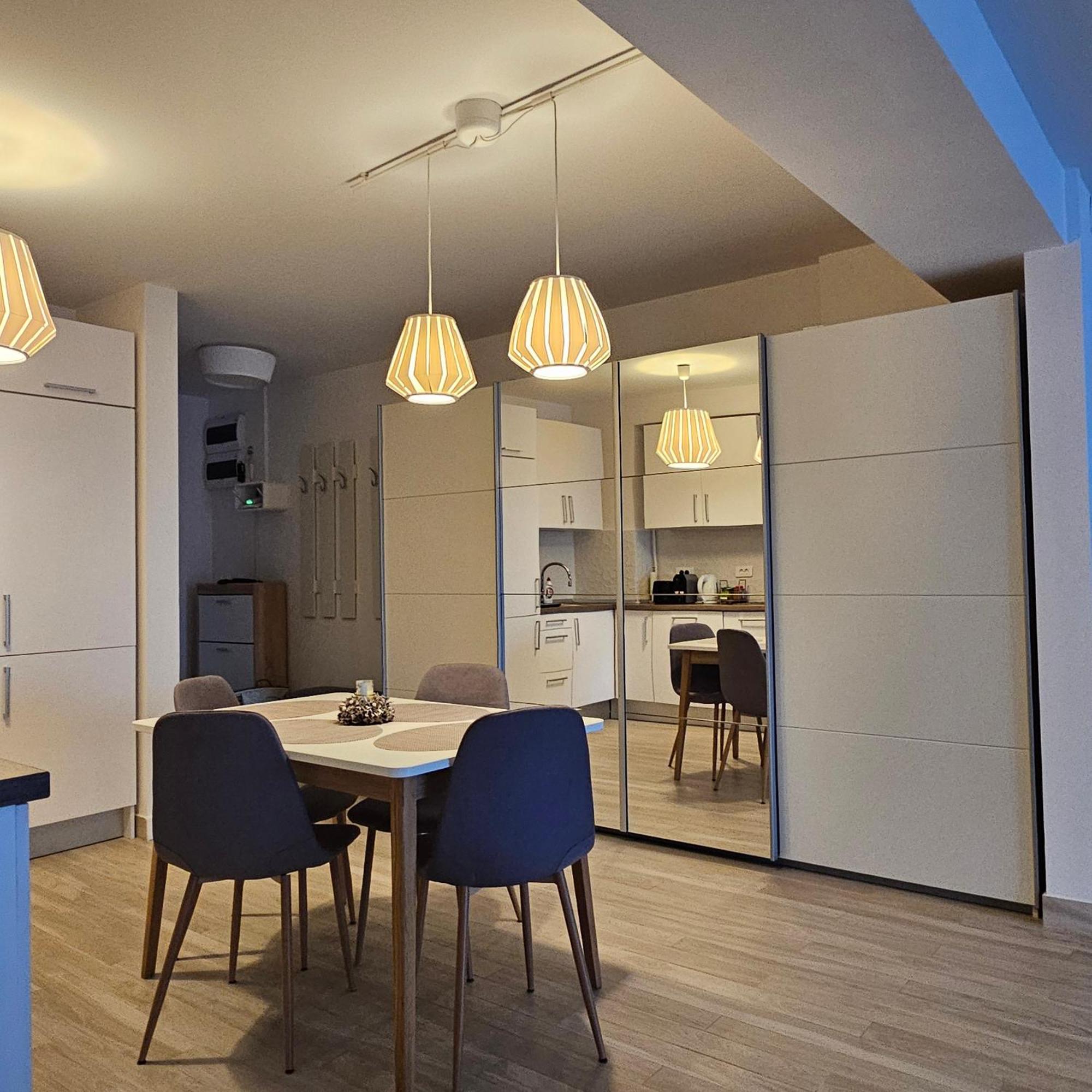 Central District Cuza 99 Apartment Boekarest Buitenkant foto